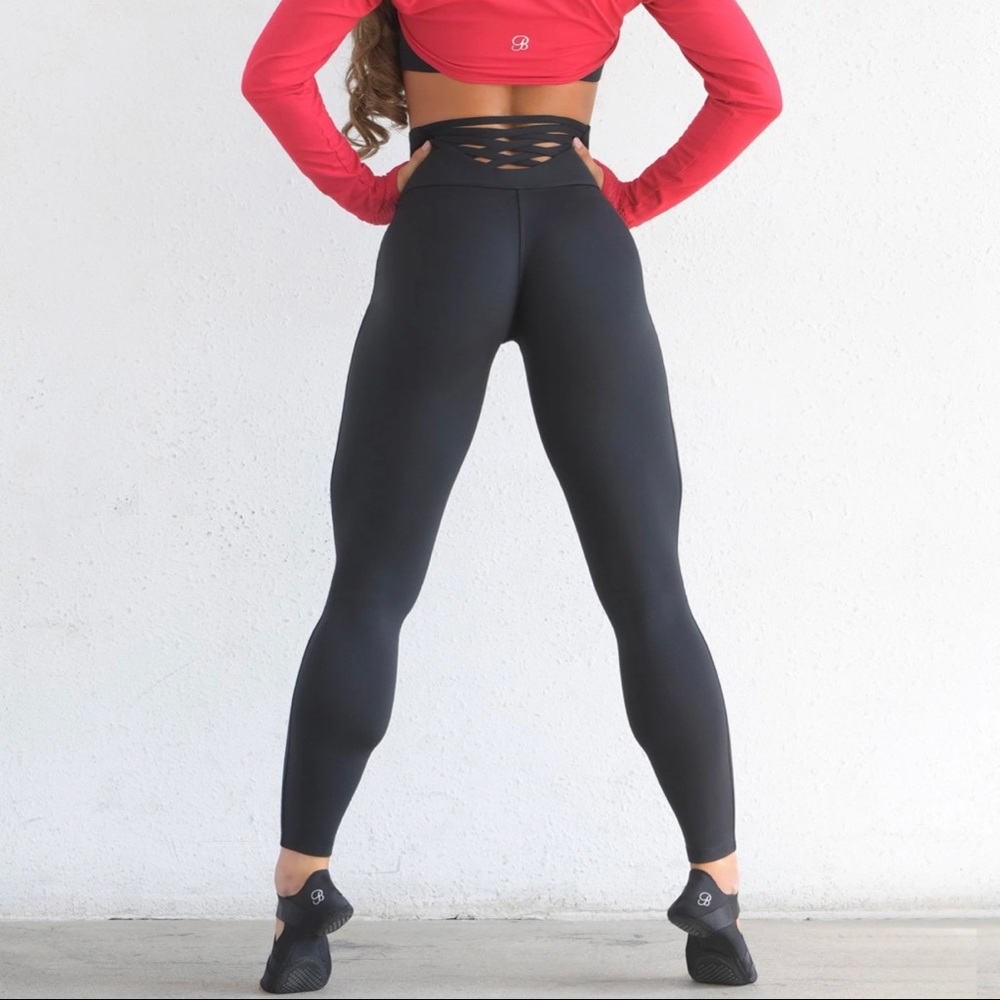 Bombshell leggings